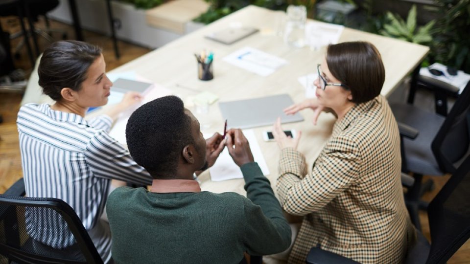 Bild zum Artikel Legal and Compliance