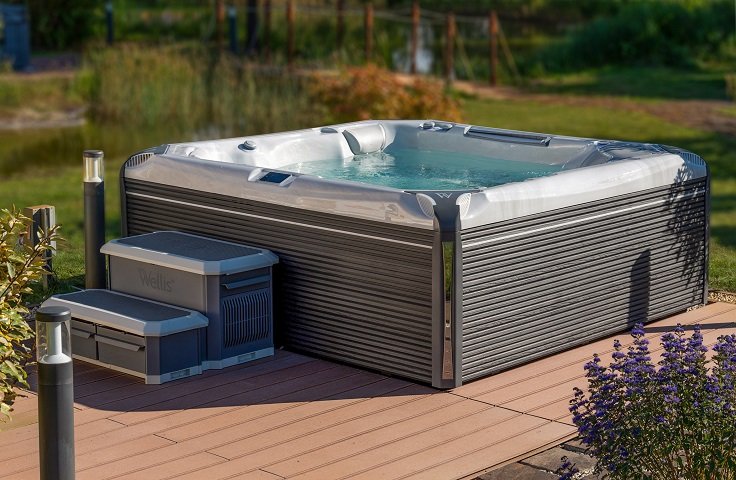 Whirlpools von Wellis: modern, sparsam und komfortabel