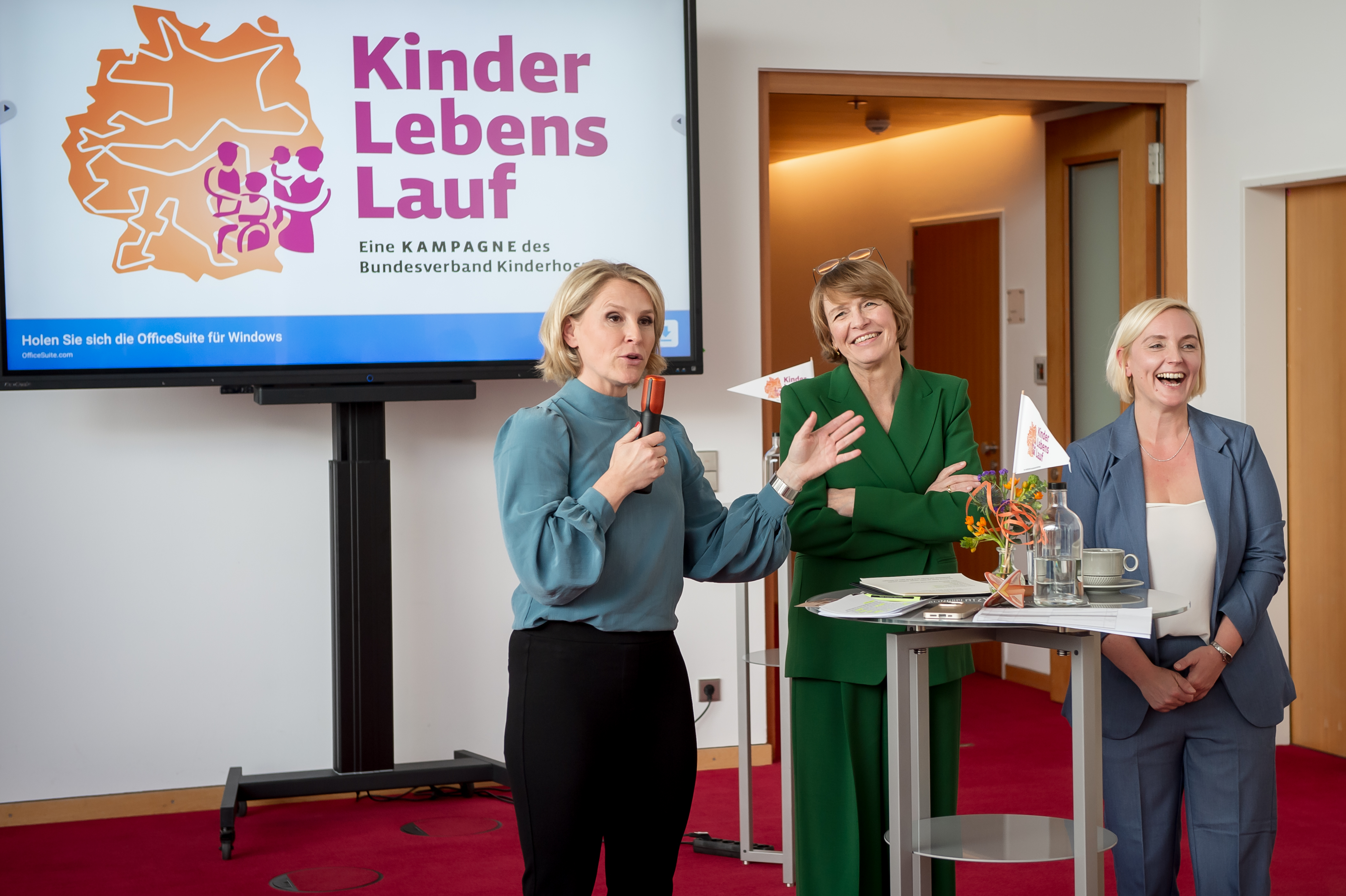 Nordrhein-Westfalen macht mit Engelsfackel auf Kinderhospizarbeit aufmerksam