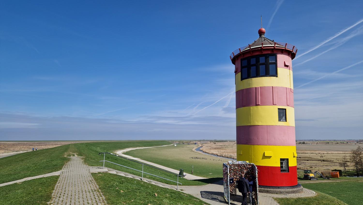 Der Pilsumer Leuchtturm ist ein beliebtes Ausflugsziel © Redaktion Bonder