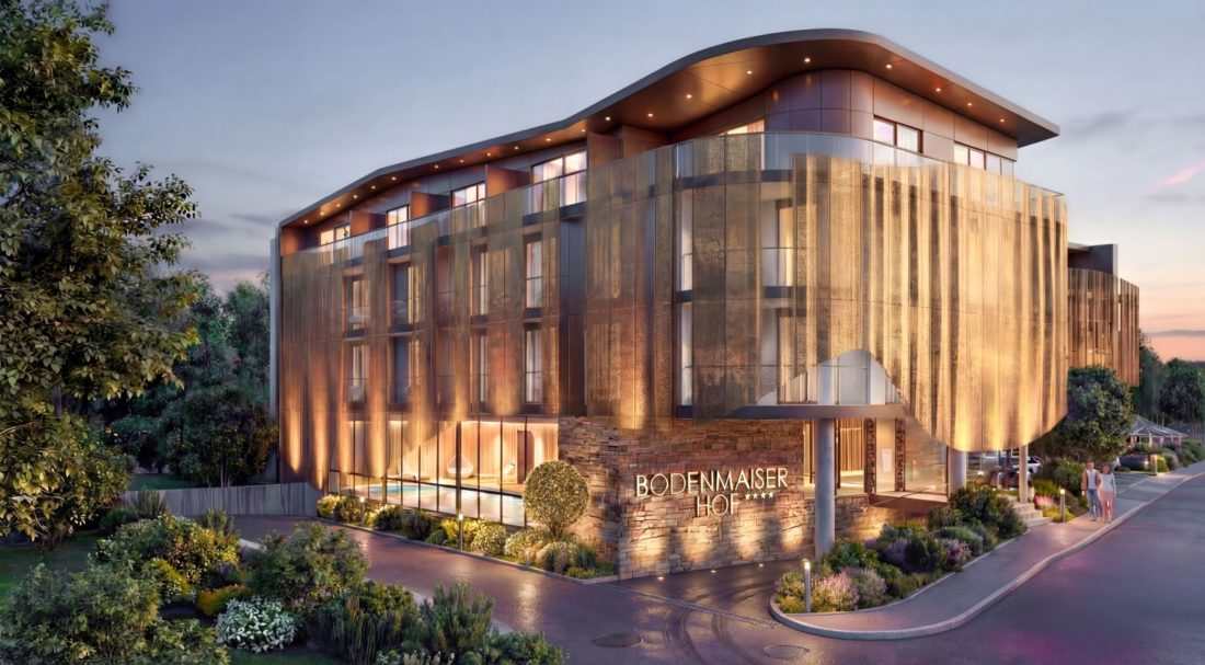 So wird das „Herzstück“ von Hotelchefin Sandra Geiger-Pauli ab Sommer 2026 aussehen: Der Bodenmaiser Hof 2.0 im Bayerischen Wald. © Bodenmaiser Hof